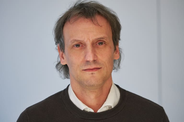 Javier Okseniuk, consultora LCG.